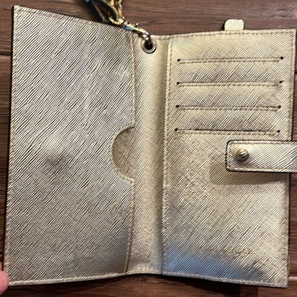 Henri Bendel Gold Metallic Wristlet Wallet - Picture 7 of 7